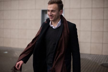 stole-wind-mens-2